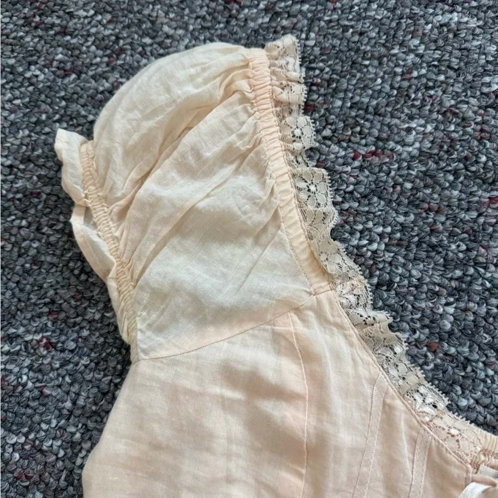 Babydoll Coquette Feminine Soft girl Urban Outfitters Peach Lace Romper Size XS - Picture 4 of 8